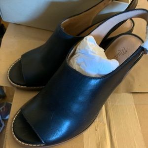 COPY - 🆕 Madewell open-toe, slingback sandal